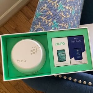 Pura smart diffuser with 2 scents included